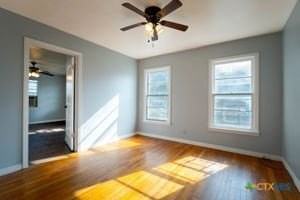 506 Powell St - Photo 6 of 17