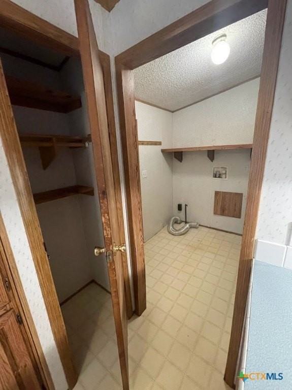 621 Buck Trl - Photo 7 of 16