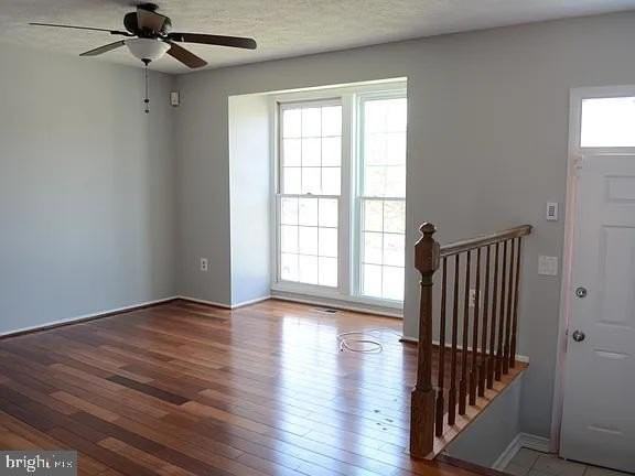 49 Rocky Brook Ct - Photo 2 of 21