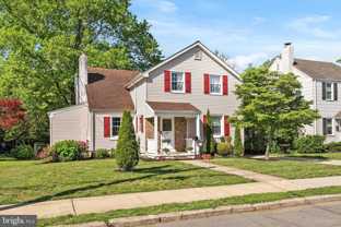 153 Sheridan Road - Photo 1 of 1