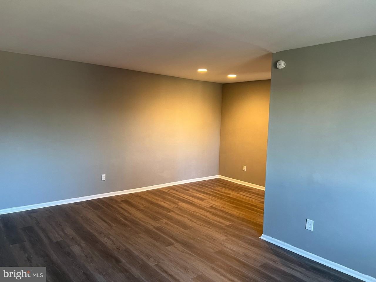 9921 Bustleton Ave Apt Q9 #Q9 - Photo 5 of 19