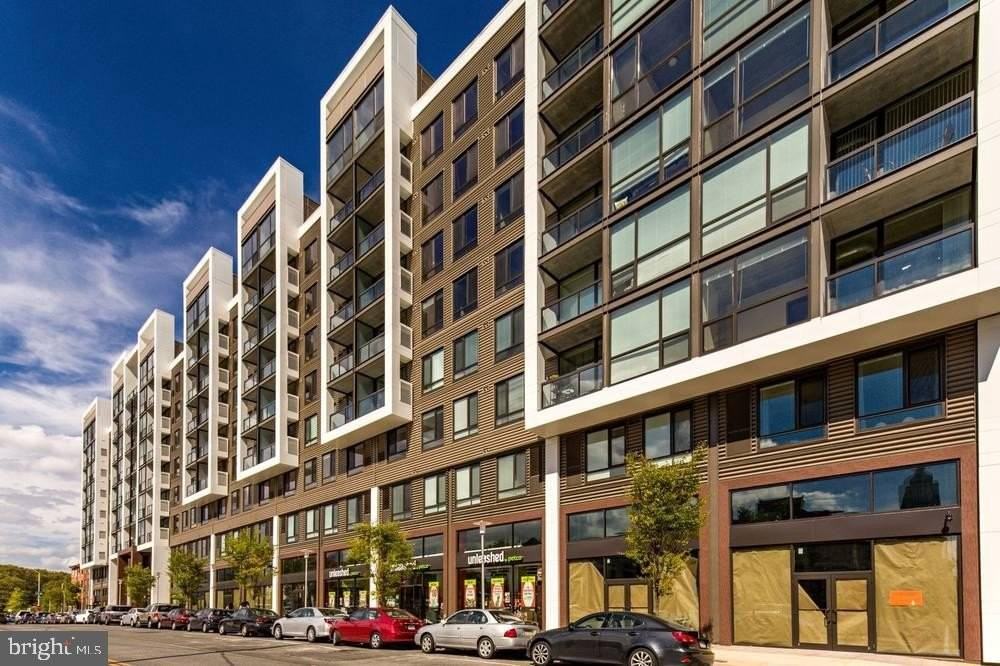 1901 Callowhill St Apt 828-39 #828 - Photo 4 of 17