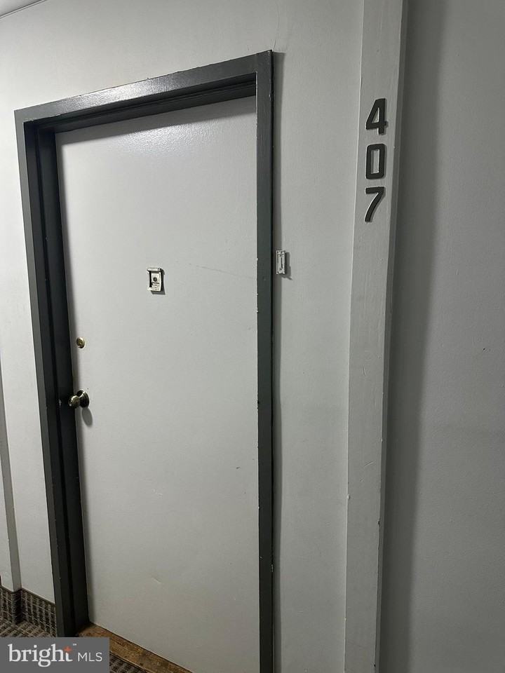 5801 Quantrell Avenue #407 - Photo 4 of 14