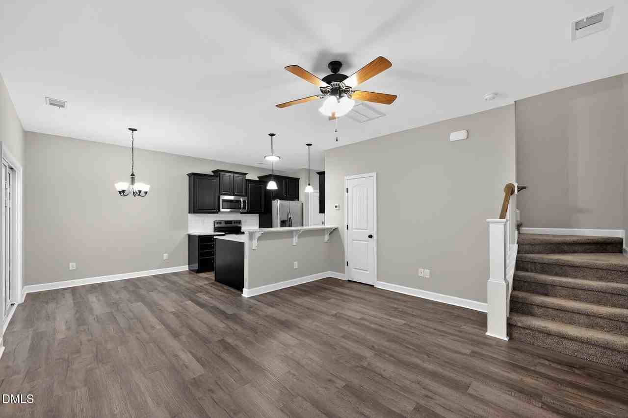 411 East 3rd Street - Photo 7 of 29