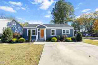 209 South Walnut Street - Photo 1 of 1