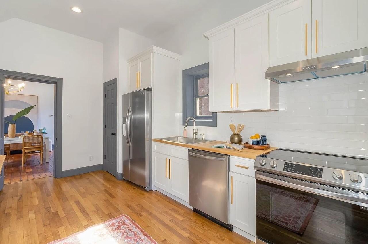 11 East Ninth Street - Photo 4 of 35