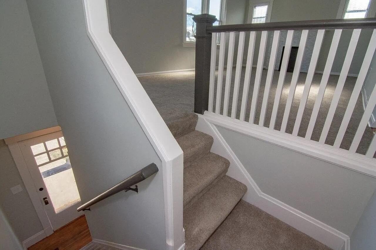 209 Prospect Street - Photo 2 of 17