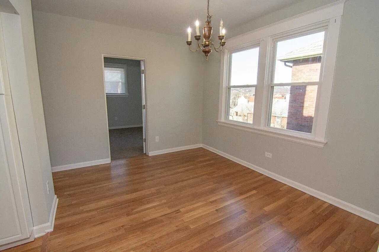 209 Prospect Street - Photo 6 of 17