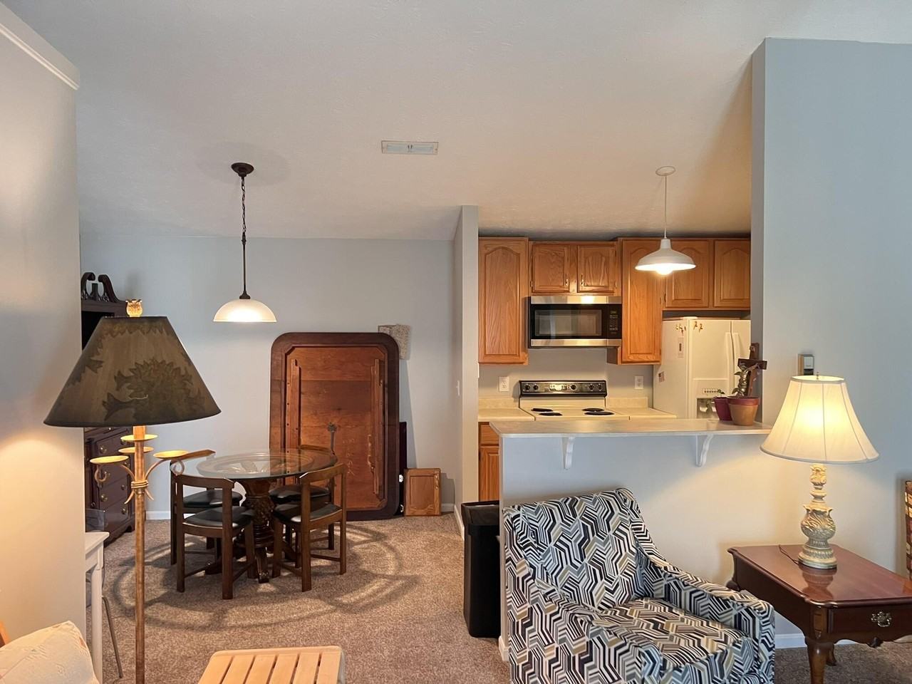 2990 Sequoia Drive #7 - Photo 5 of 12