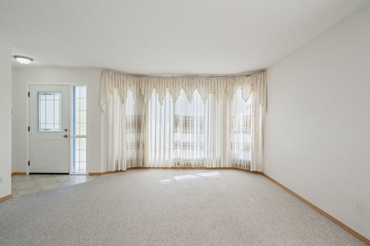 179 Taravista St Ne #1 - Photo 6 of 43