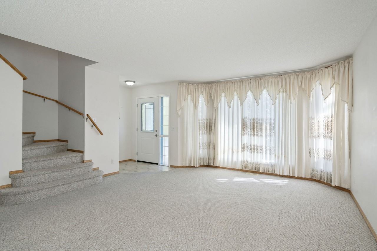 179 Taravista St Ne #1 - Photo 7 of 43