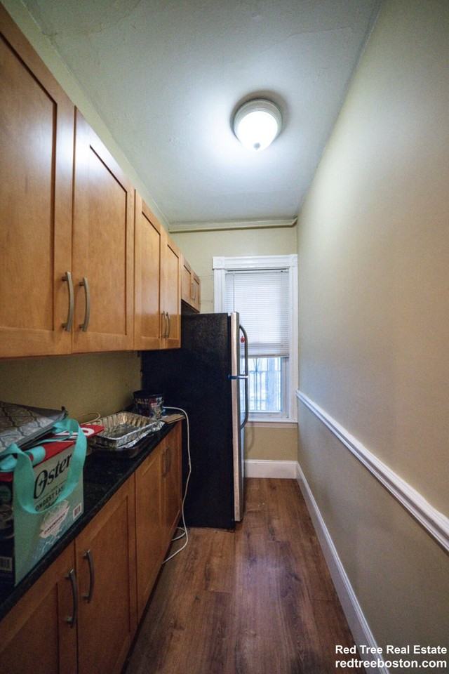 135 Saint Alphonsus St #2 - Photo 6 of 23
