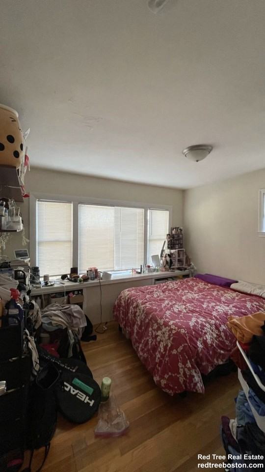 4 Iroquois St #2 - Photo 5 of 7