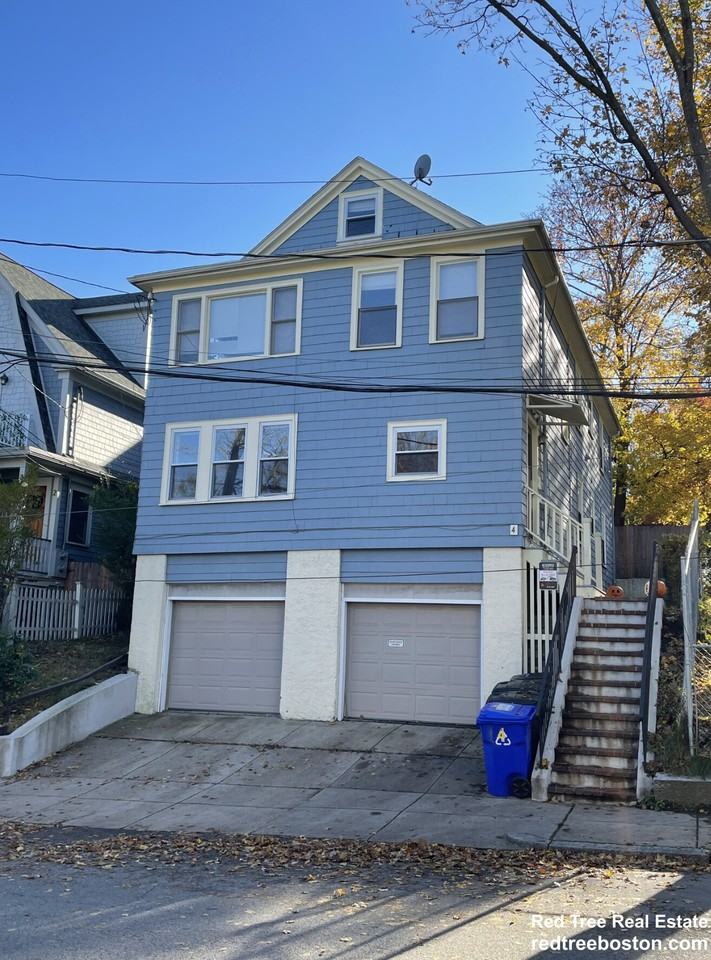 4 Iroquois St #2 - Photo 7 of 7