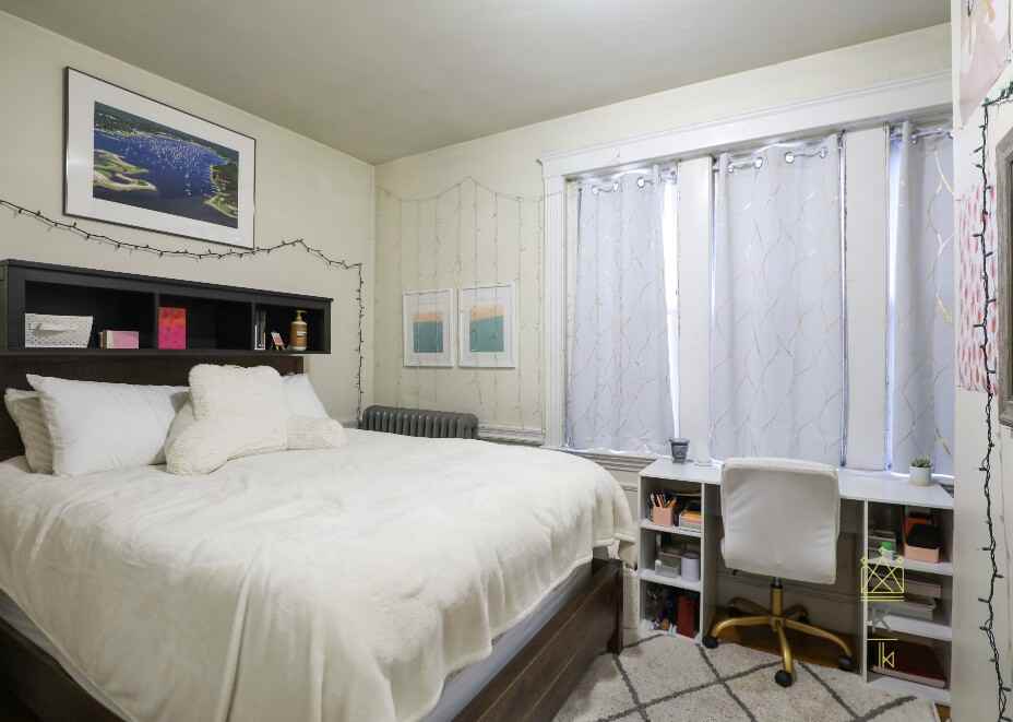 322 Saint Paul St #1 - Photo 4 of 11