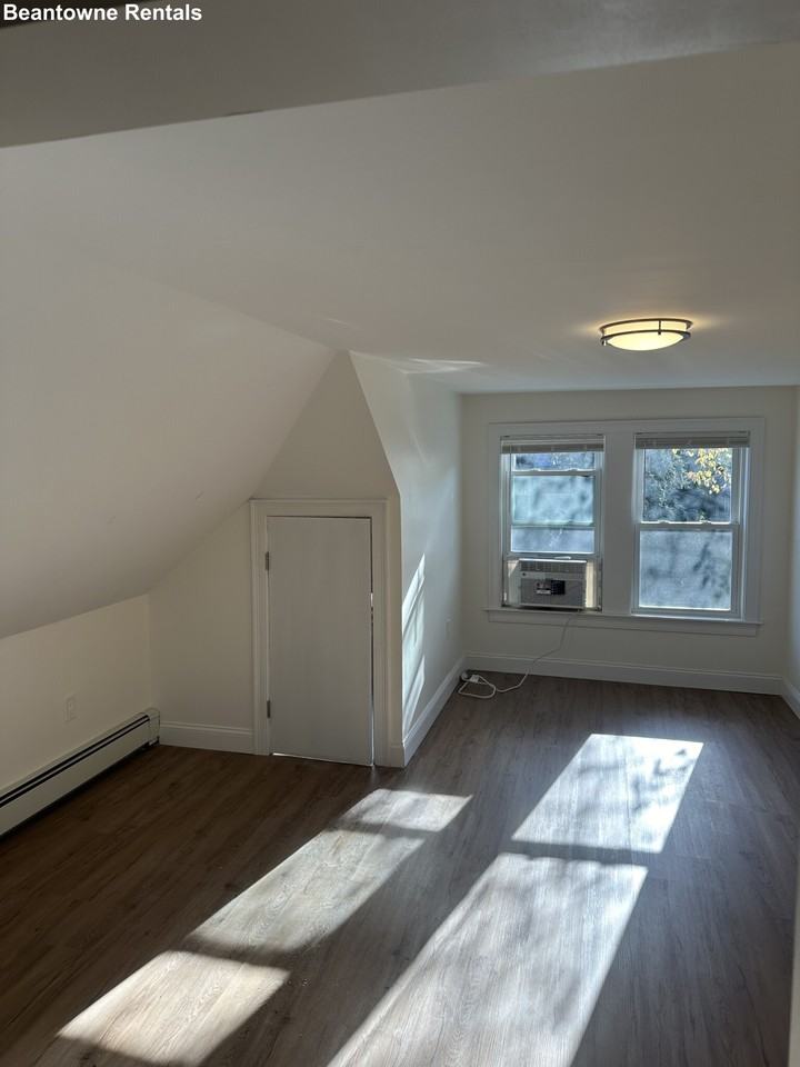 Concord Ave #301 - Photo 4 of 20