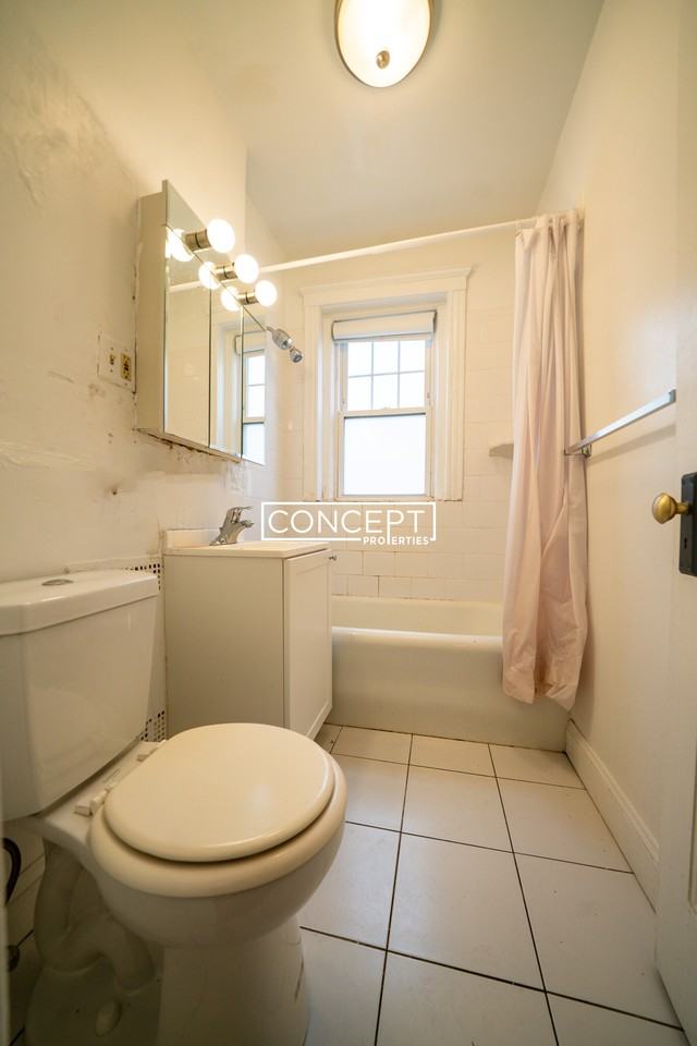 56 Selkirk Rd #5 - Photo 6 of 35