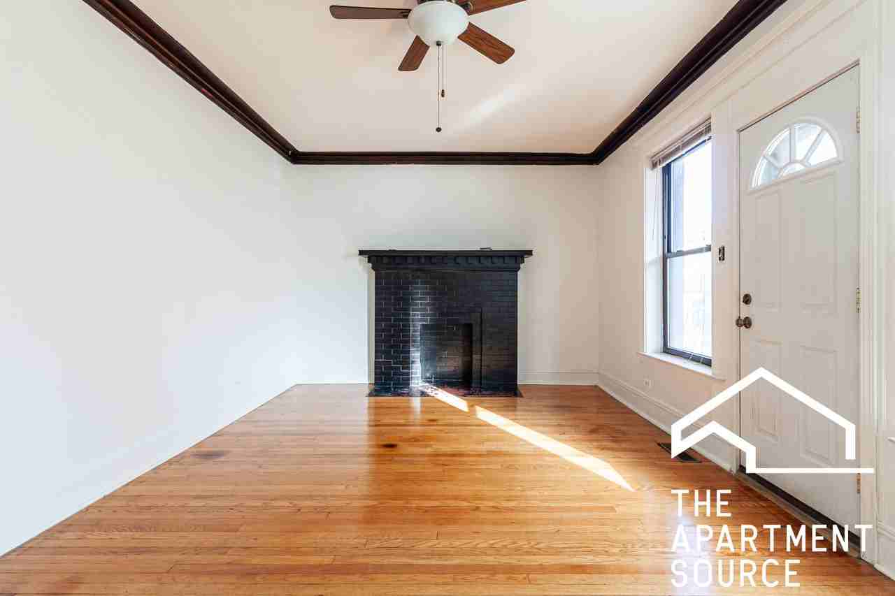 900 West Belle Plaine Avenue #1 - Photo 2 of 14