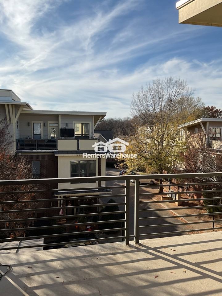 3206 Noda Boulevard - Photo 5 of 26