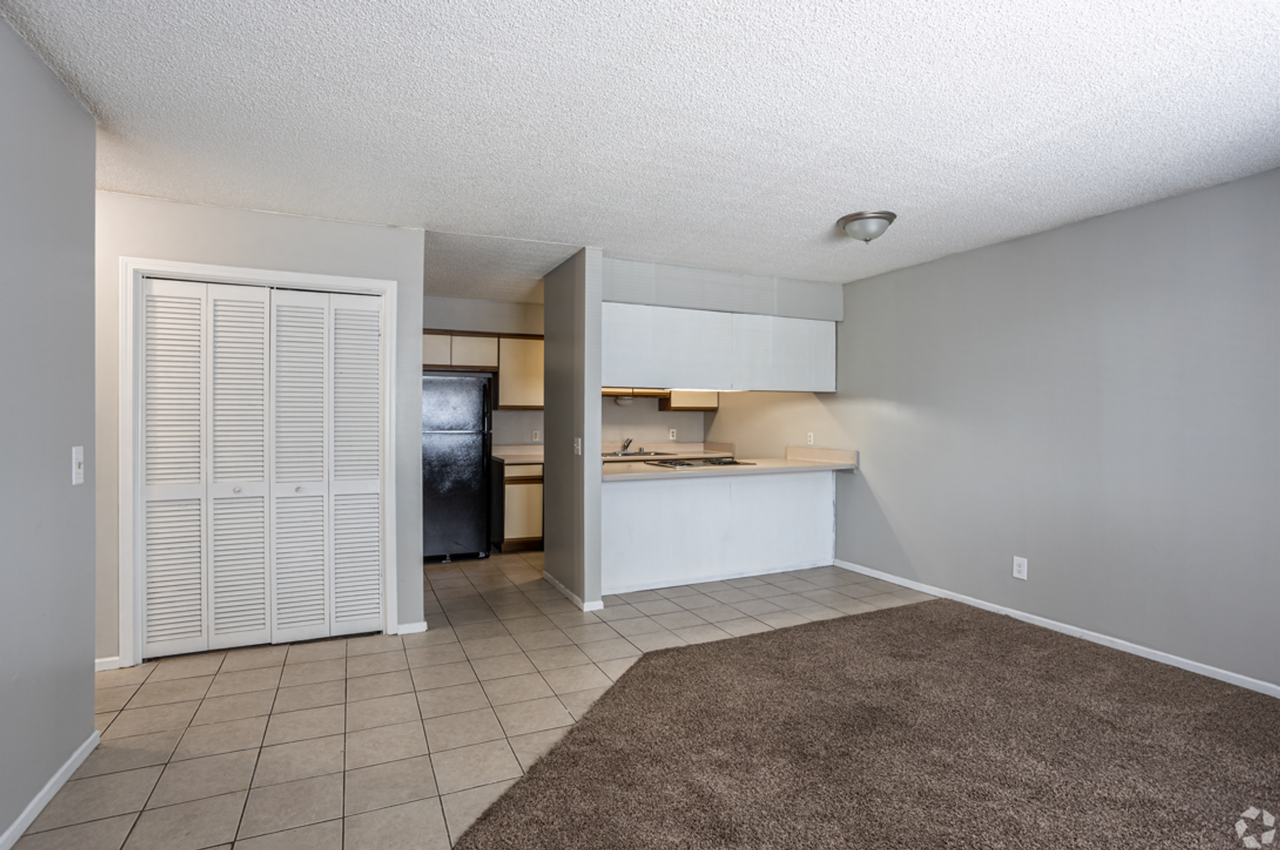 Autumn Place Apartments - Photo 2 of 18