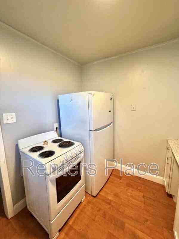 2915 E Easton St #C - Photo 7 of 12