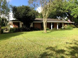 featured image of 310 South Audubon Boulevard