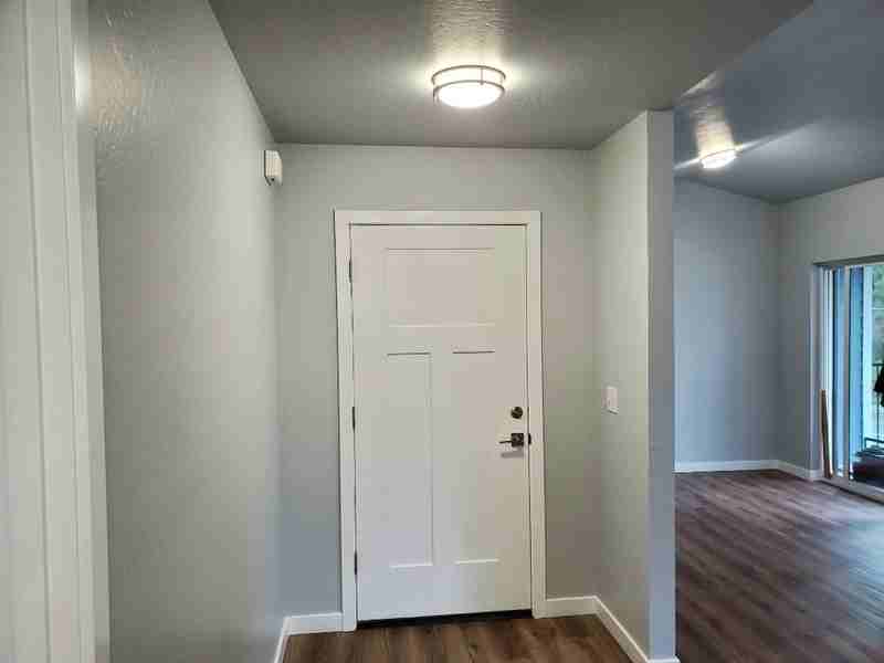 220 Cheryl Ln #2 - Photo 3 of 23