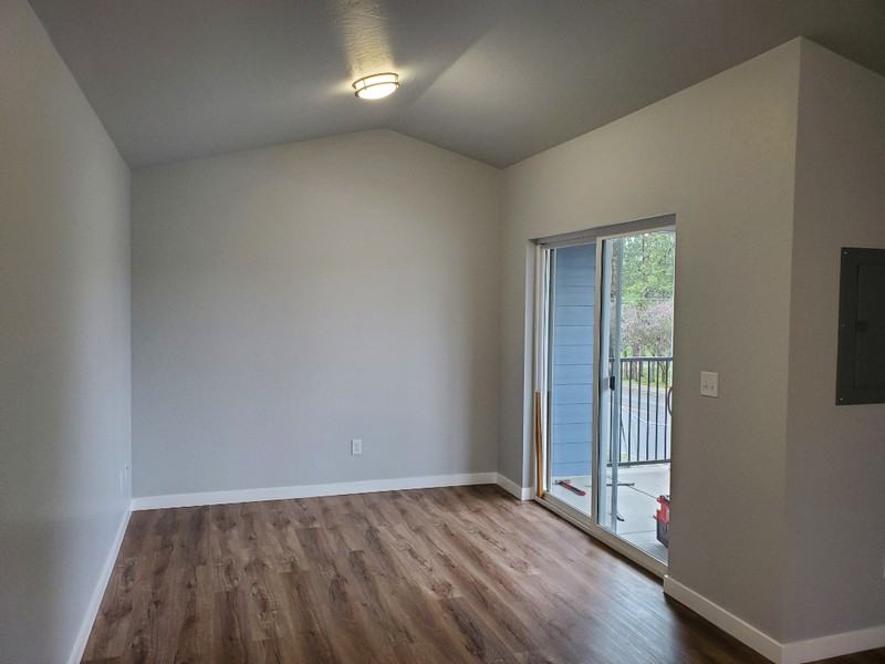 220 Cheryl Ln #2 - Photo 5 of 23