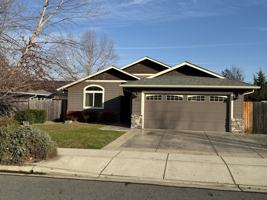 featured image of 1575 Southwest Yucca Drive