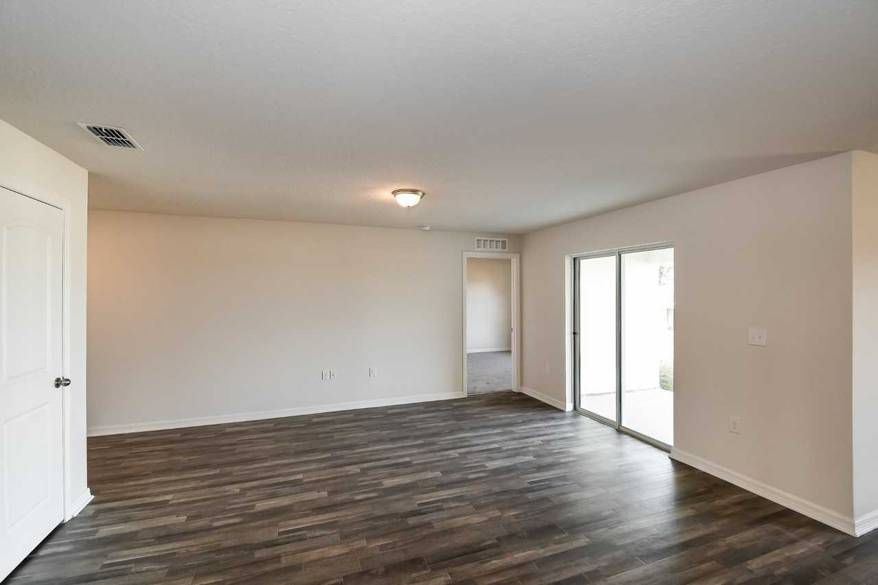 147 River Ridge Pl - Photo 3 of 17