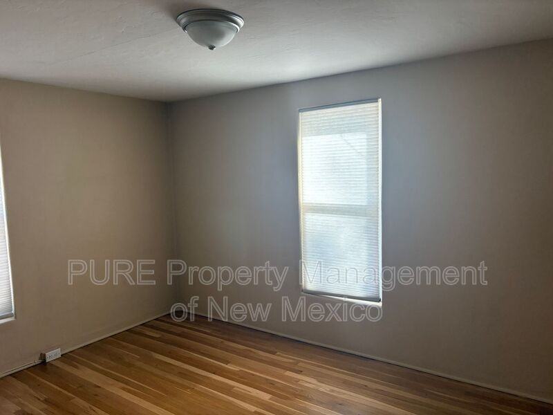 3417 Marmac Ave Ne - Photo 6 of 27