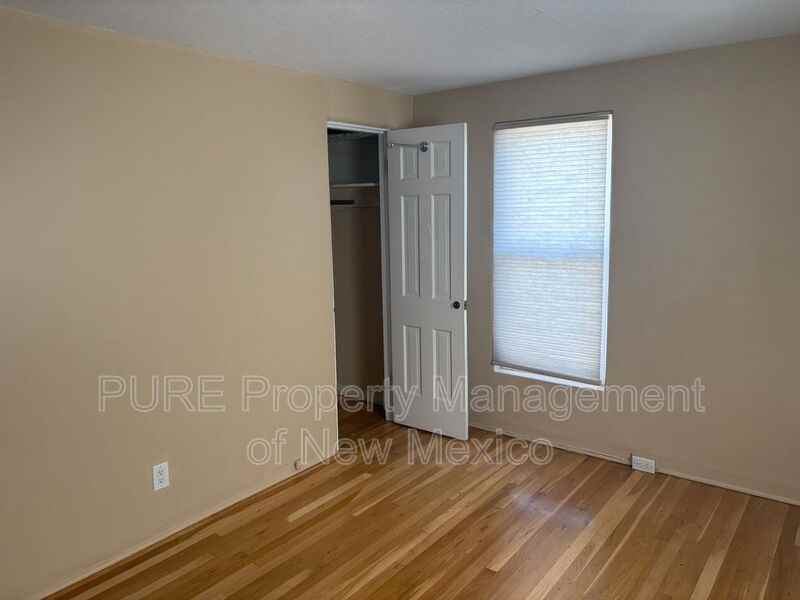 3417 Marmac Ave Ne - Photo 7 of 27