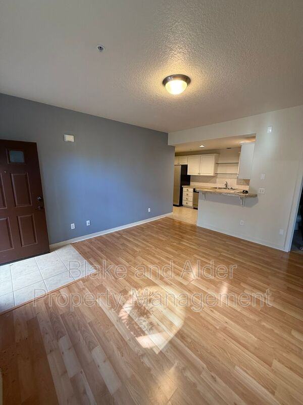 8758 Ne Delamere Way - Photo 3 of 26