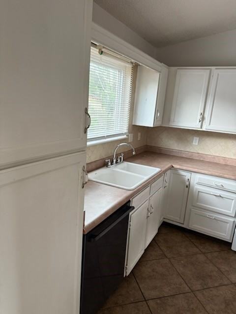 8235 Cutter Terrace - Photo 3 of 26