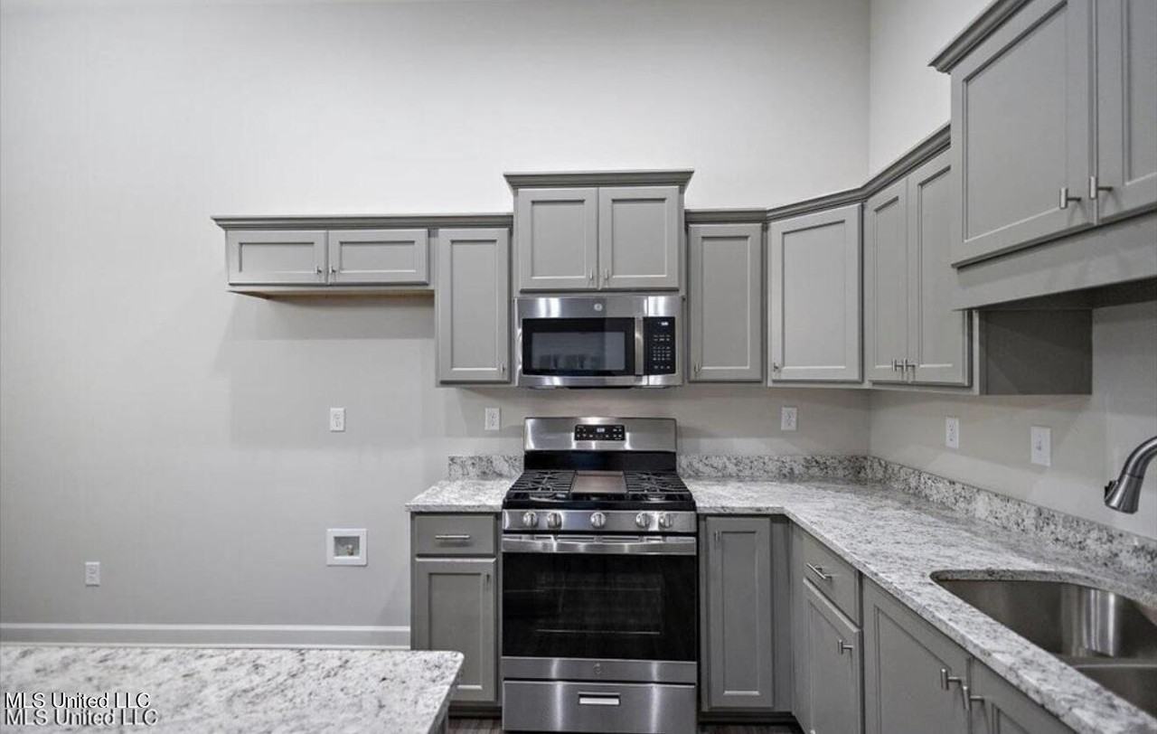 6540 E John Hamilton Way Way - Photo 2 of 9