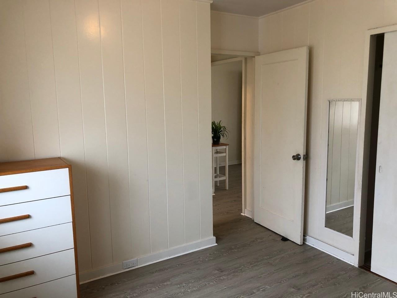 2810 Winam Ave #B - Photo 5 of 15