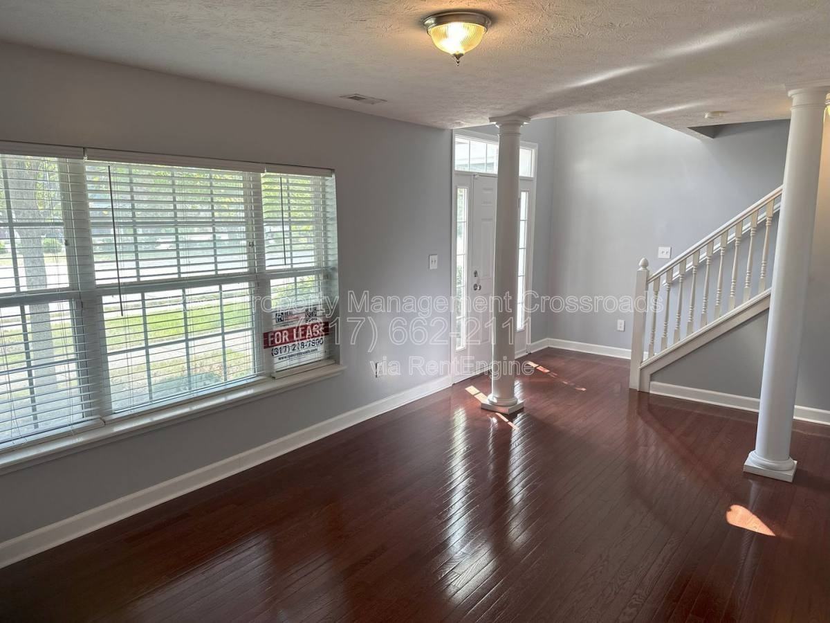 11461 Reagan Drive - Photo 4 of 10