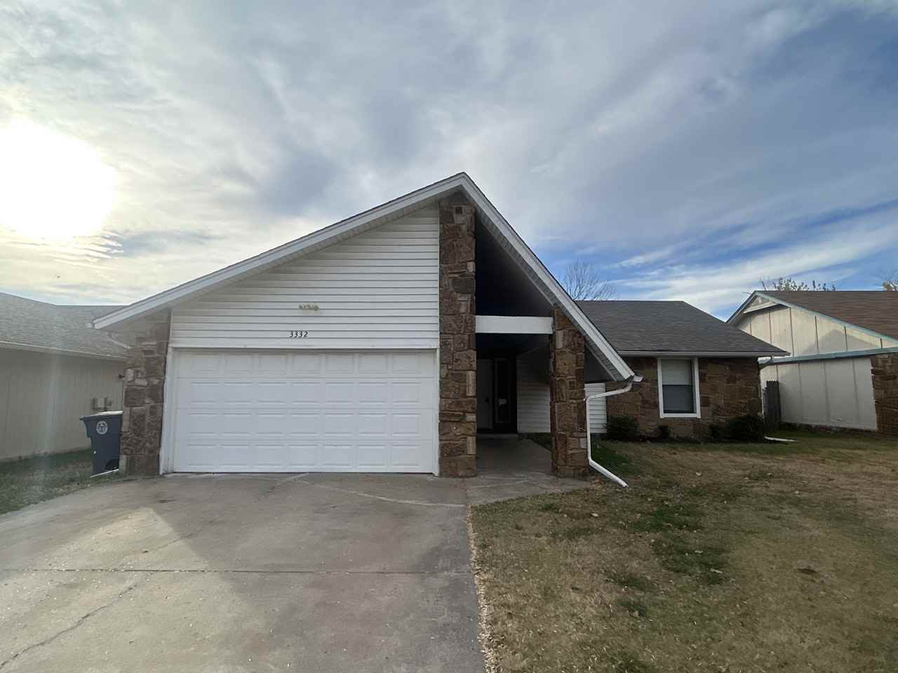 3332 S 140th East Ave