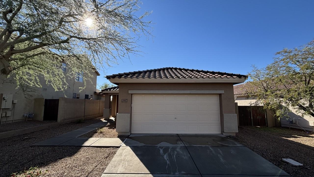 2587 West Patagonia Way - Photo 2 of 19