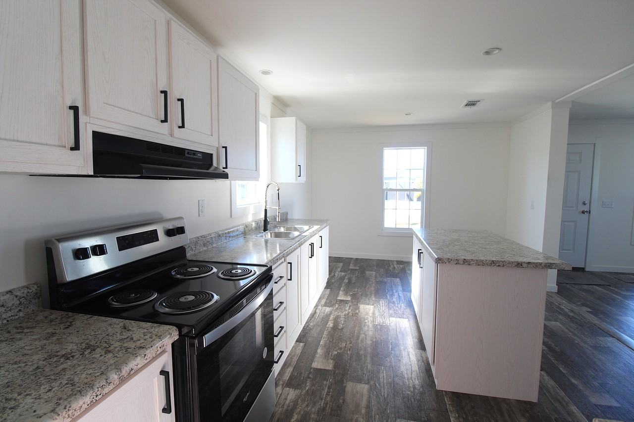 4117 10th Street Ct E - Photo 3 of 24