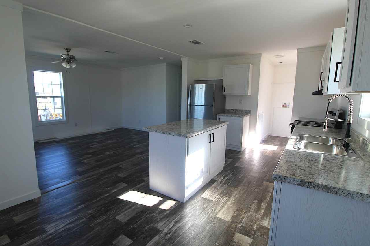 4117 10th Street Ct E - Photo 6 of 24