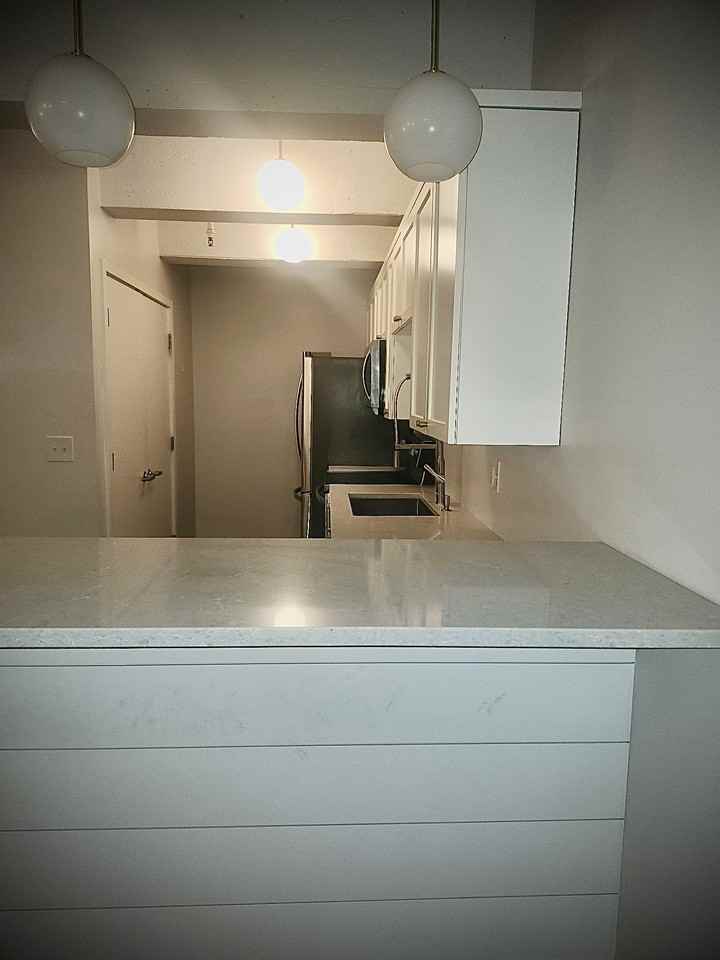 3001 Gillham Rd #201 - Photo 3 of 11