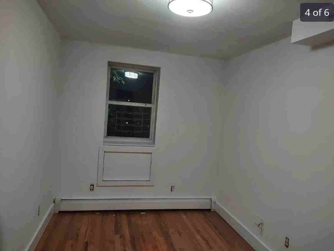 8423 102Nd Ave - Photo 4 of 6