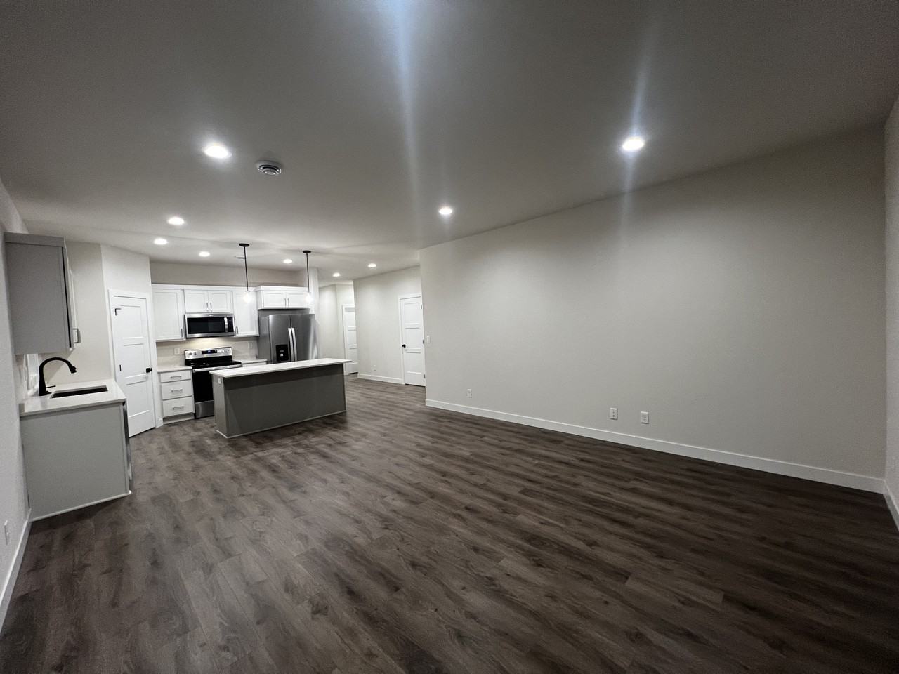 6757 67 Street South - Photo 3 of 14