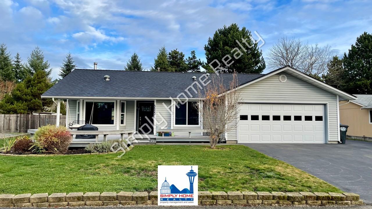 5520 61st Ave Se - Photo 2 of 27