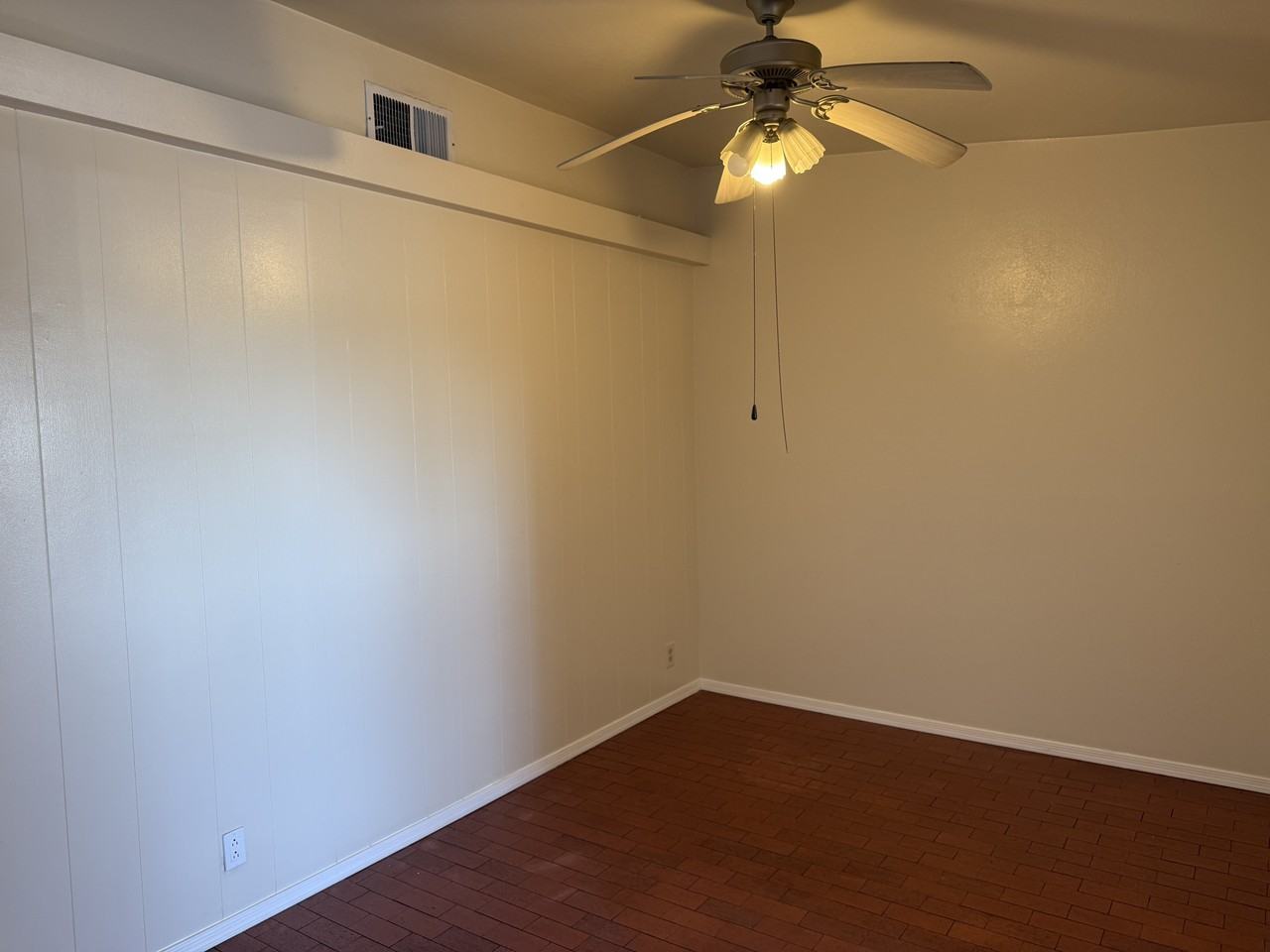 1511 E Limberlost Dr - Photo 2 of 20