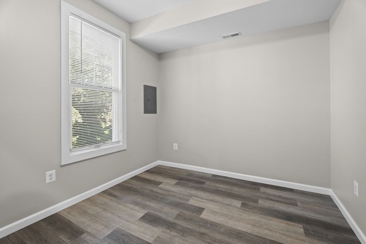 2104 Allendale Road #4 - Photo 4 of 12