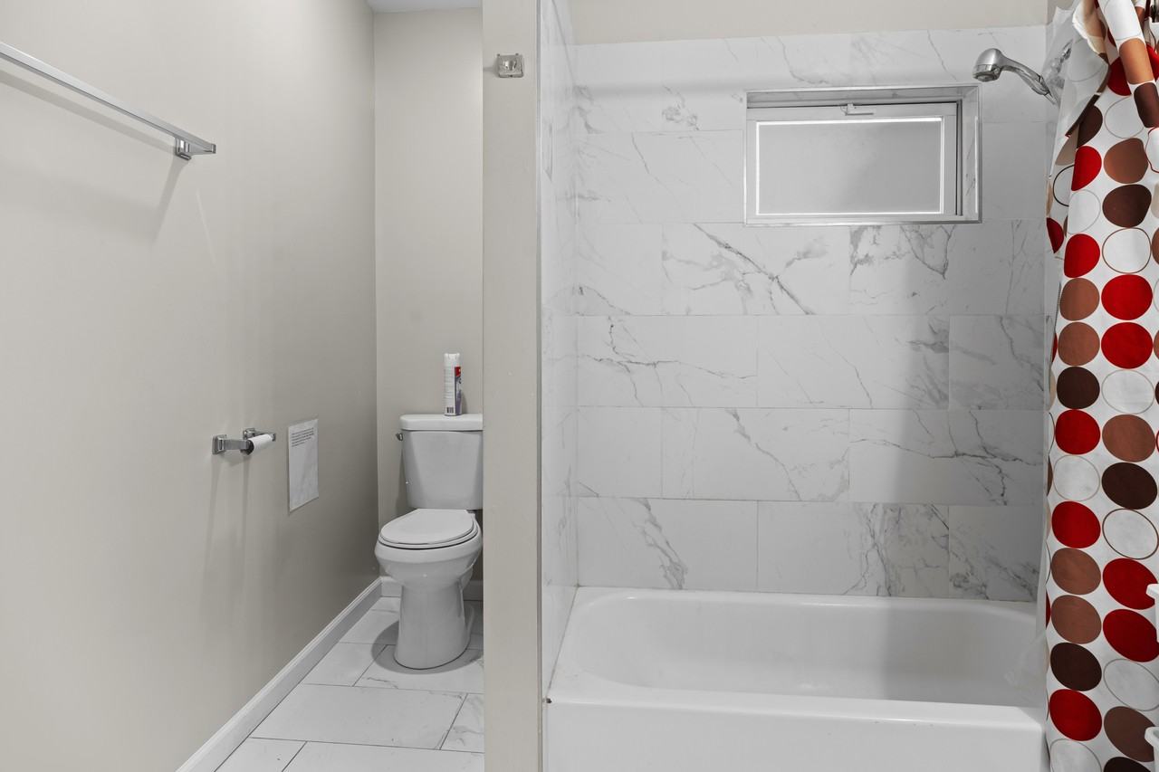 2104 Allendale Rd #4 - Photo 6 of 12