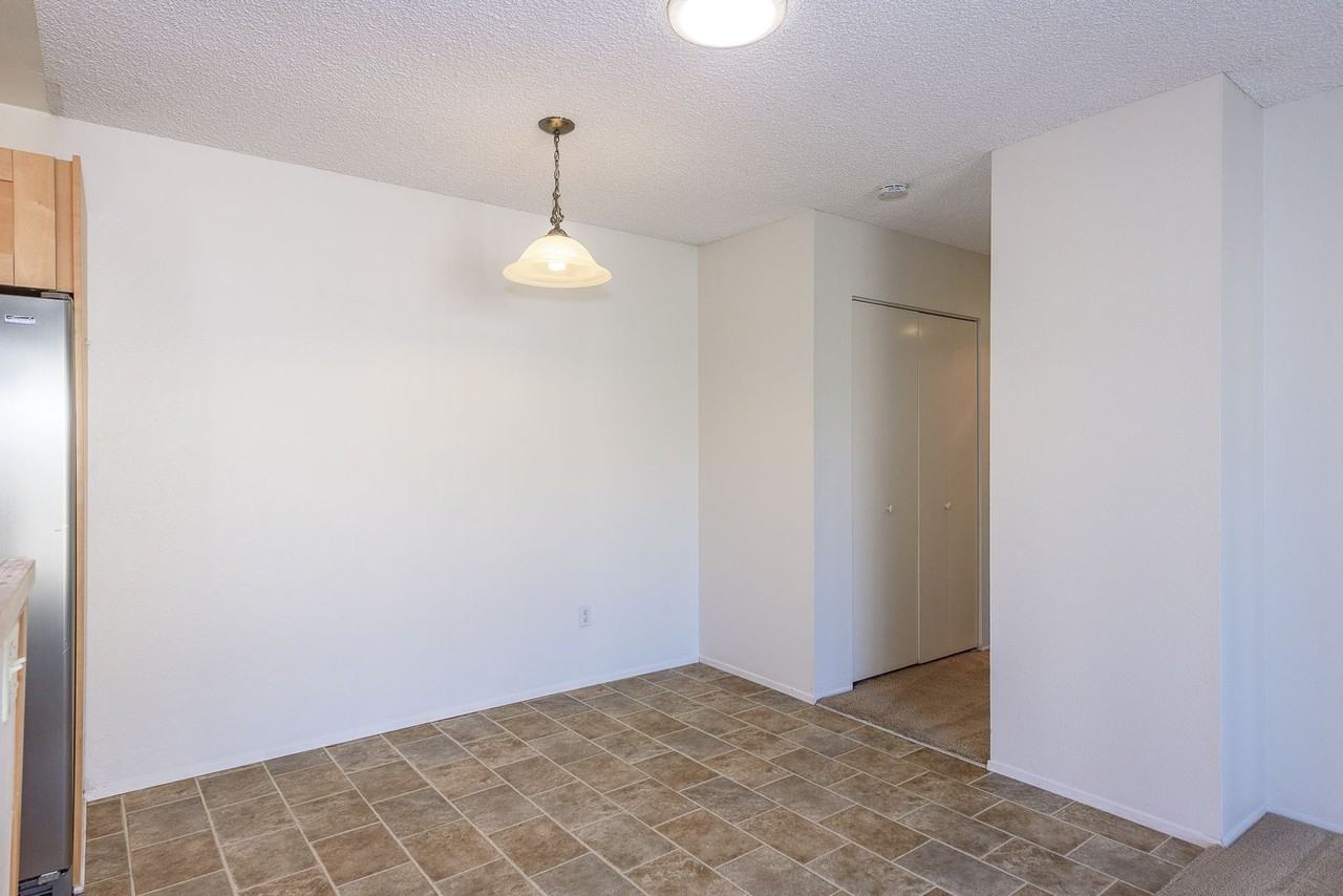 7781 Camino Glorita - Photo 7 of 34