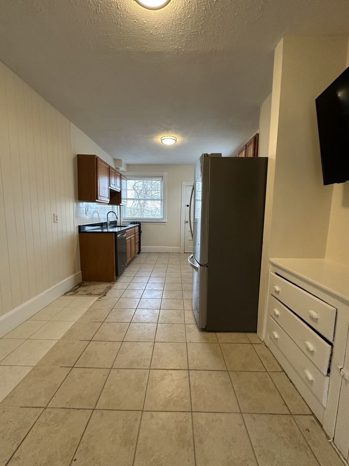 30 Wadsworth St - Photo 7 of 21